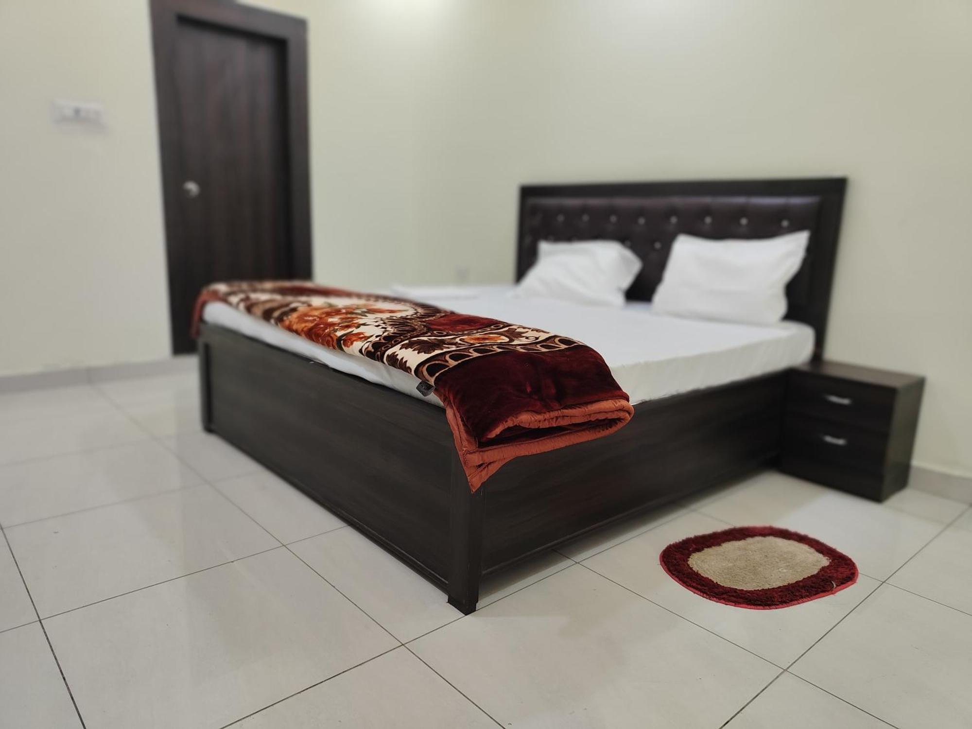 Hotel Dev International Khalilabad Luaran gambar
